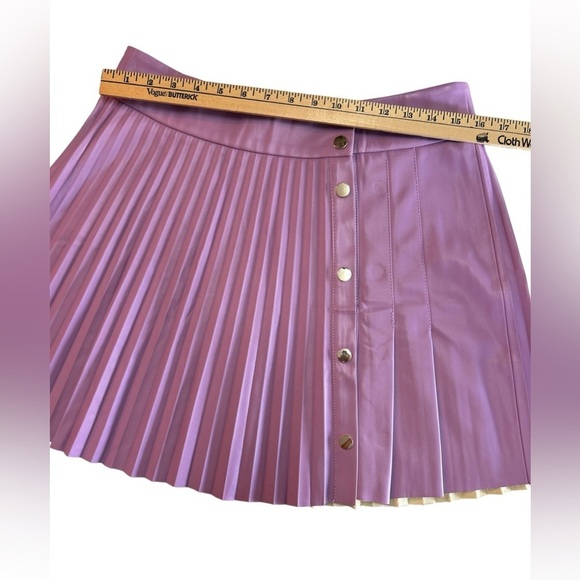 Zara faux leather pleated mini skirt lilac size L - Picture 4 of 5